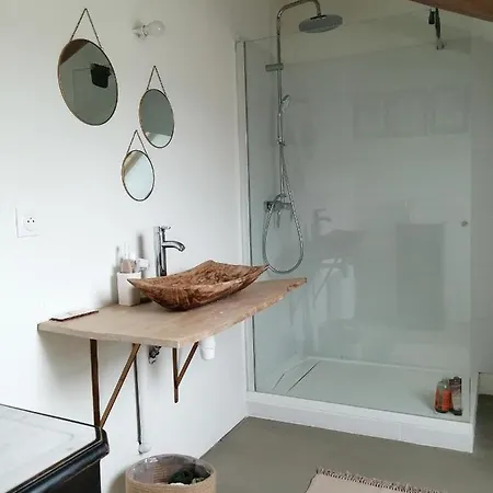 Les De Balade Au Jardin Casa de hóspedes *