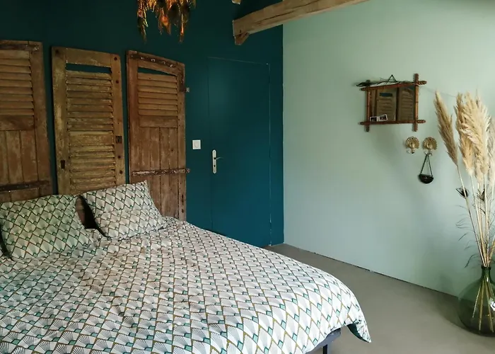 Les De Balade Au Jardin בית הארחה *